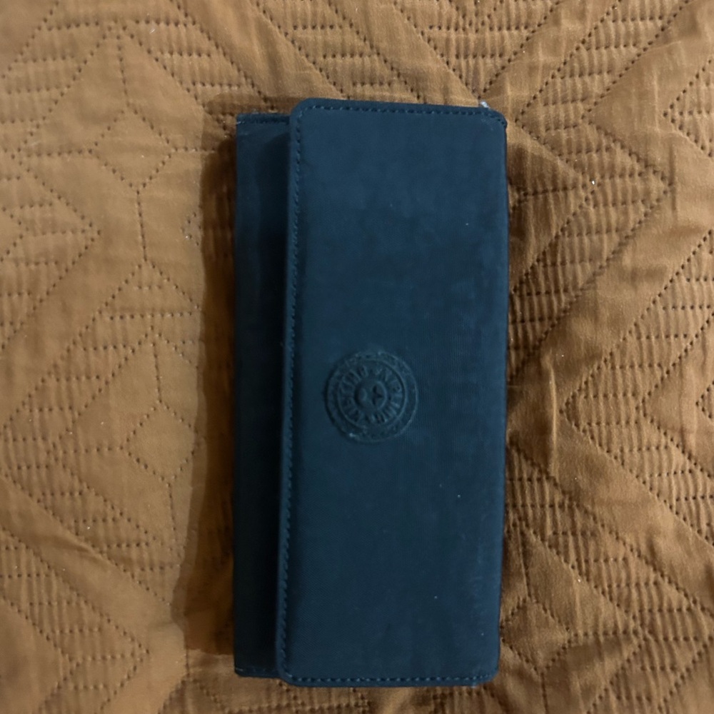 Kipling Black Wallet